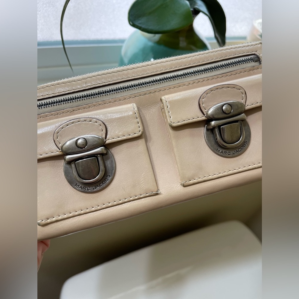 Marc Jacobs Wallet - Picture 11 of 16